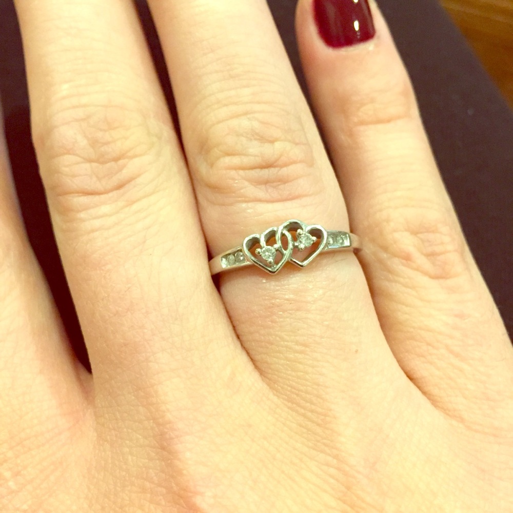 Helzberg Diamond Ring with interlocking hearts